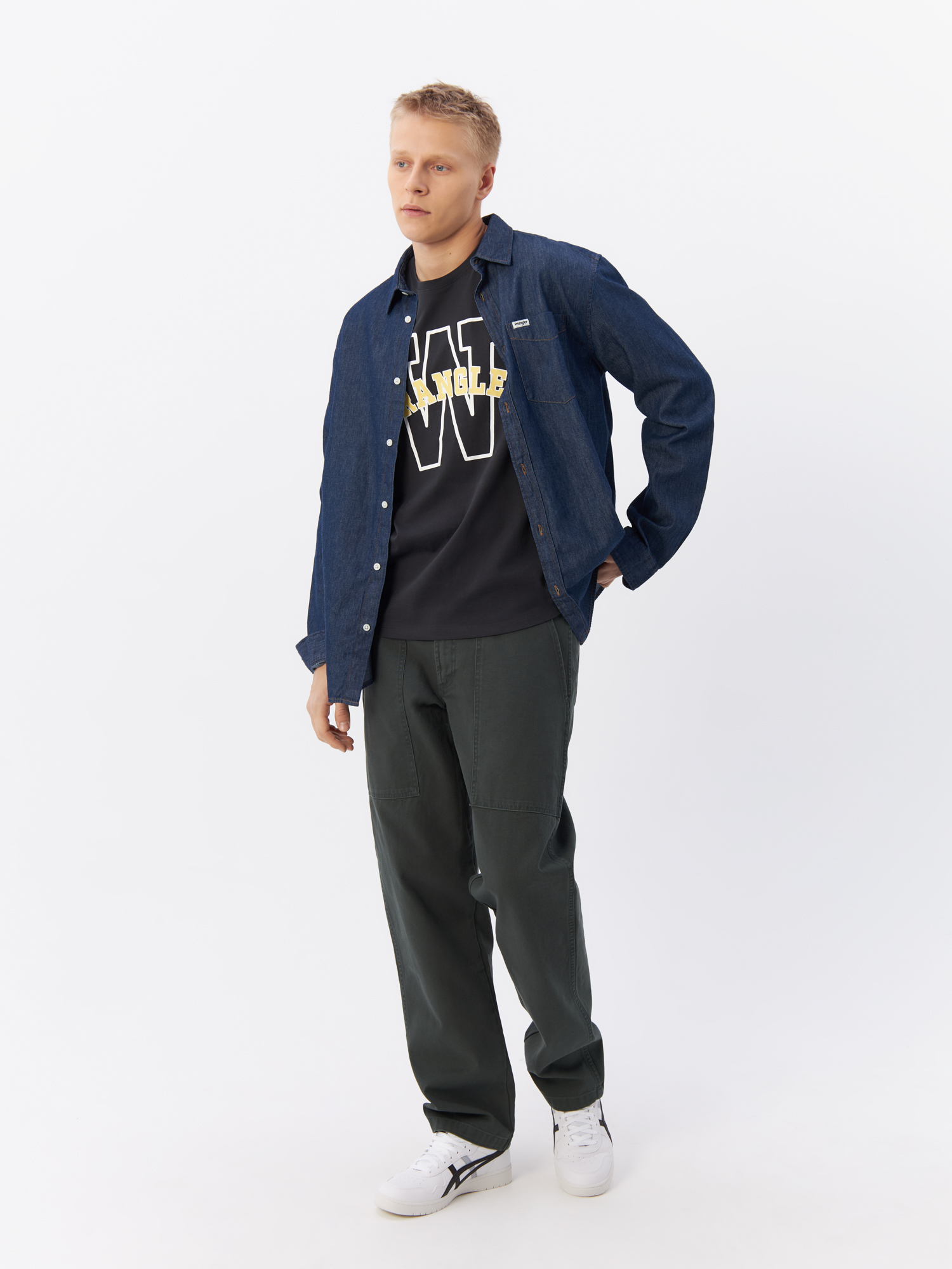 

Джинсы мужские Wrangler 112342057 зеленые M, Зеленый, 112342057