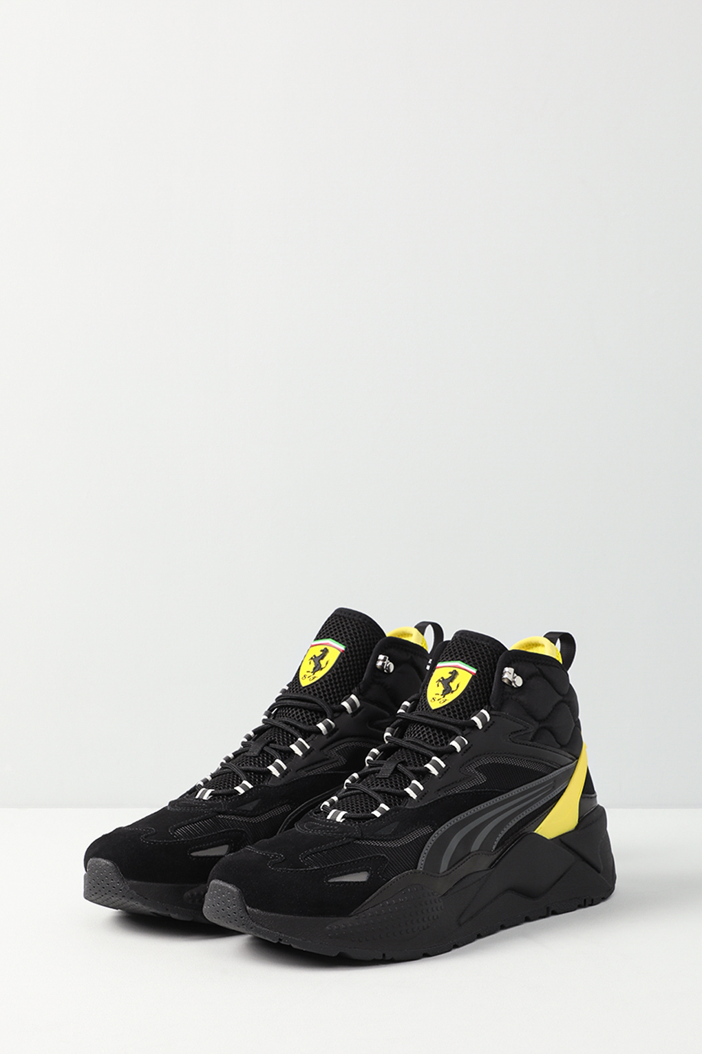 

Кроссовки мужские PUMA 30795901 черные 39 RU, Черный, 30795901