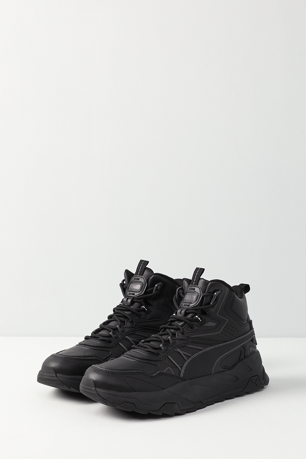 

Кроссовки мужские PUMA 39398503 черные 43 RU, Черный, 39398503