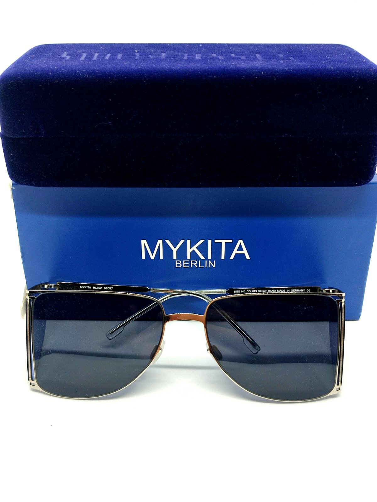 Солнцезащитные очки унисекс MYKITA HL002 серебристые 50000₽