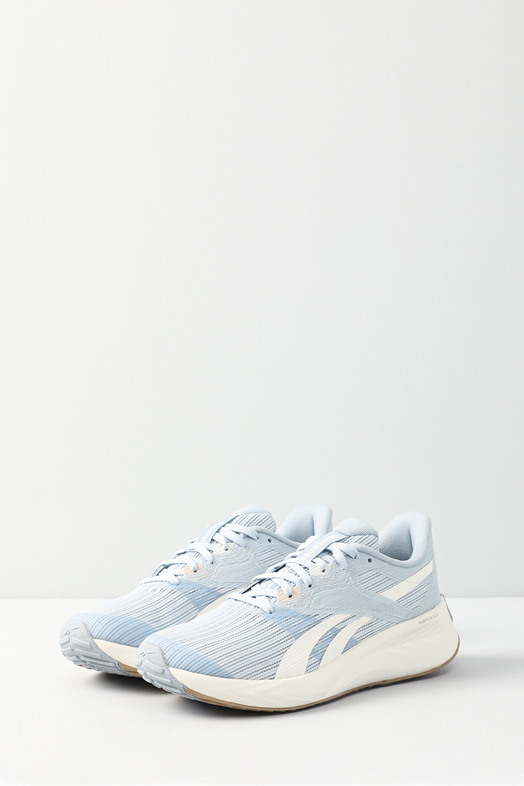

Кроссовки женские REEBOK 100025752 голубые 9 US, Голубой, 100025752