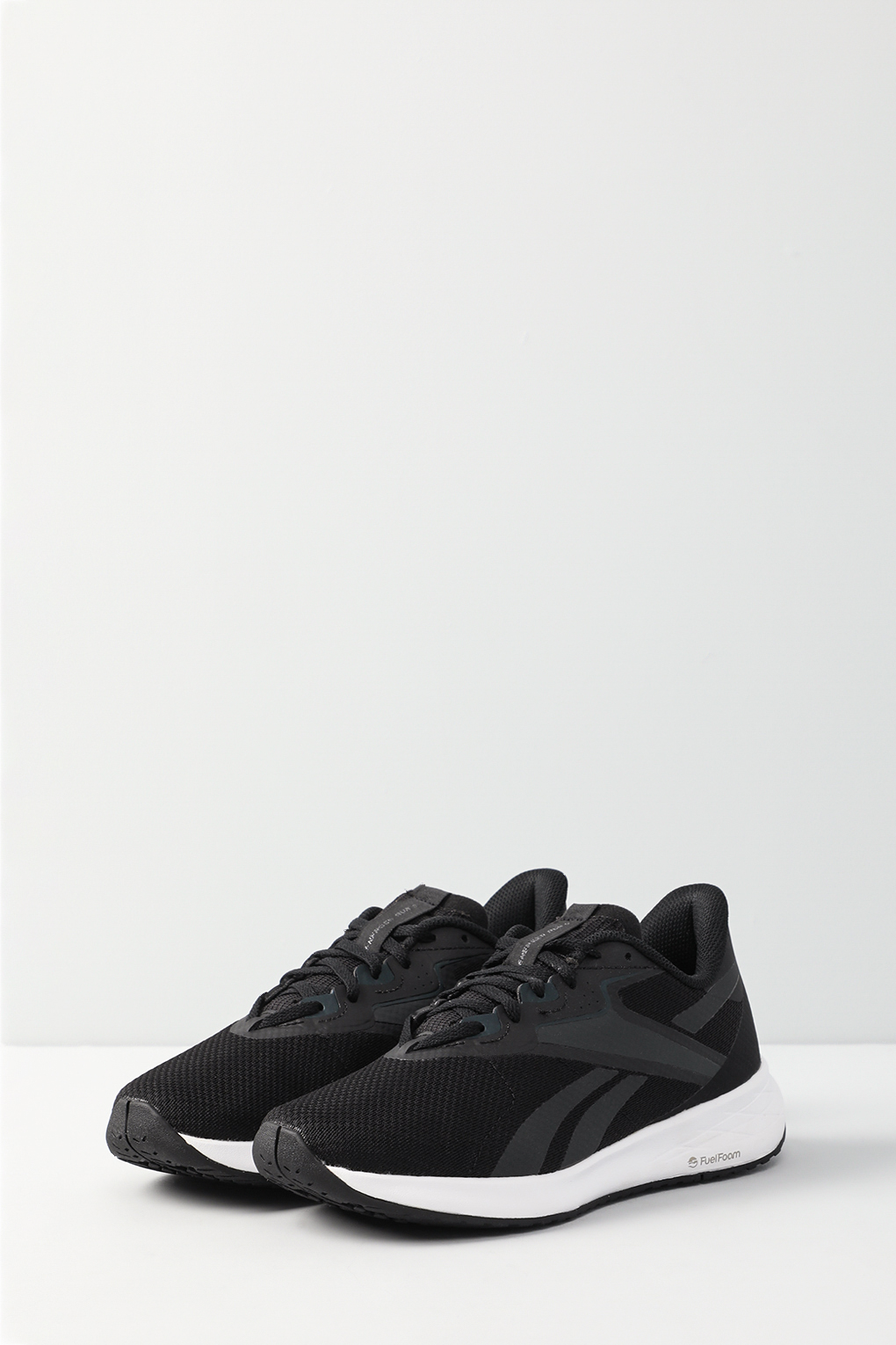 

Кроссовки женские REEBOK Energen Run 3 черные 7.5 US, Черный, Energen Run 3