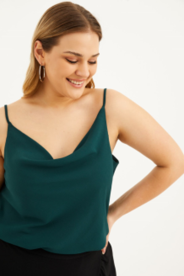 

Топ женский My Line Moda 1531 зеленый 40 (доставка из-за рубежа), 1531