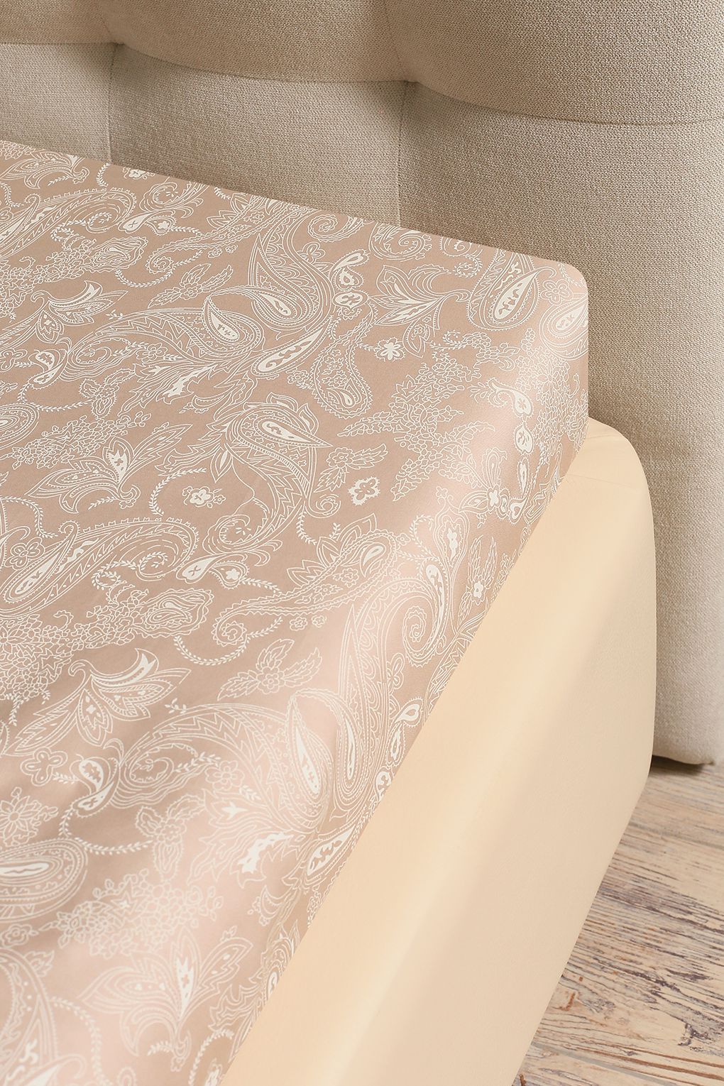 

Простыня La Prima Paisley 906-1/0030147/1742 160х220 см