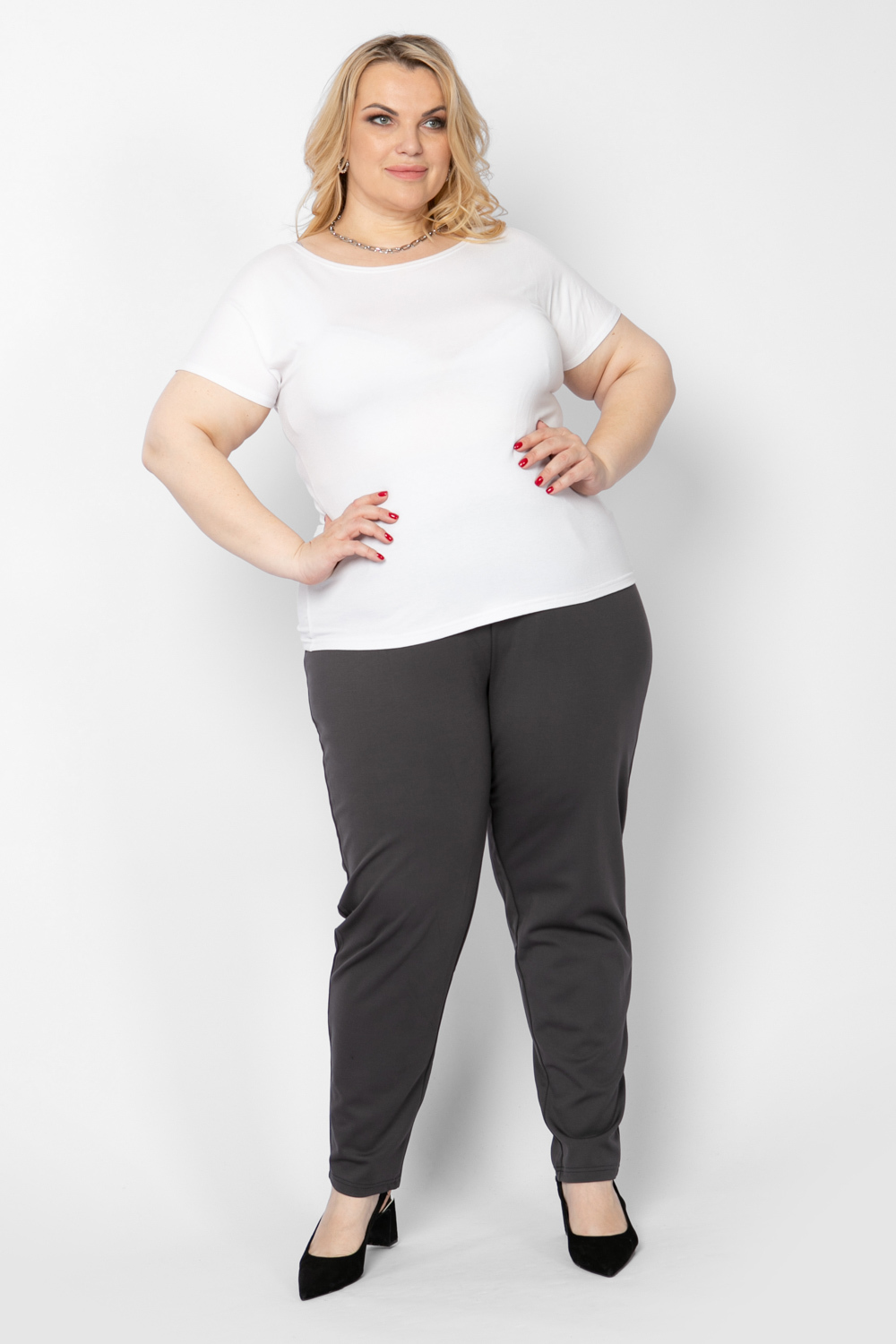 

Брюки женские ARTESSA BB04512GRY22 серые 48-50 RU, BB04512GRY22