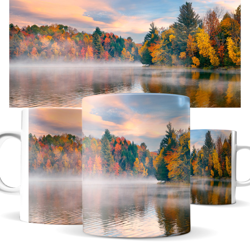 

Кружка КИЧ с принтом красивый лес в тумане, озеро