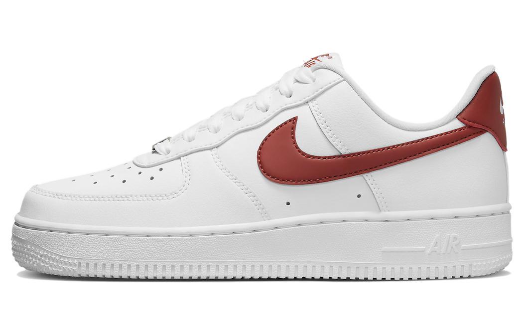 

Кеды унисекс Nike Air Force 1 Low WMNS Rugged Orange белые 35.5 EU, Белый, Air Force 1 Low WMNS Rugged Orange