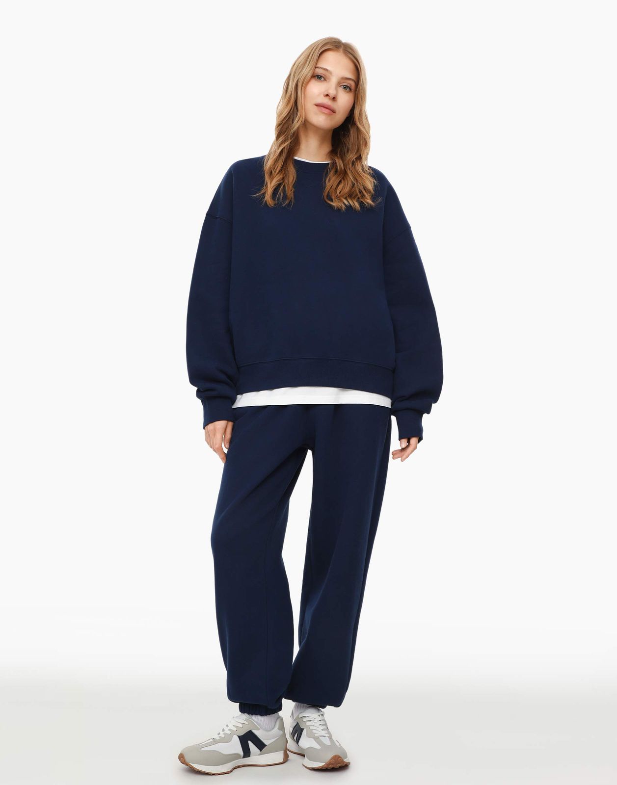 

Спортивные брюки женские Gloria Jeans GAC021168 синие M/164 (44-46), Синий, GAC021168