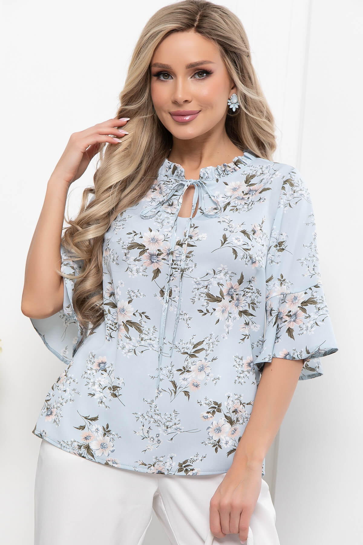 

Блуза женская LT Collection Лоретта голубая 50 RU, Голубой, Лоретта
