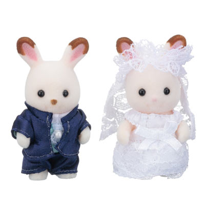 

Набор Sylvanian Families Малыши в костюмчиках невесты и жениха 2121, Набор Малыши в костюмчиках невесты и жениха