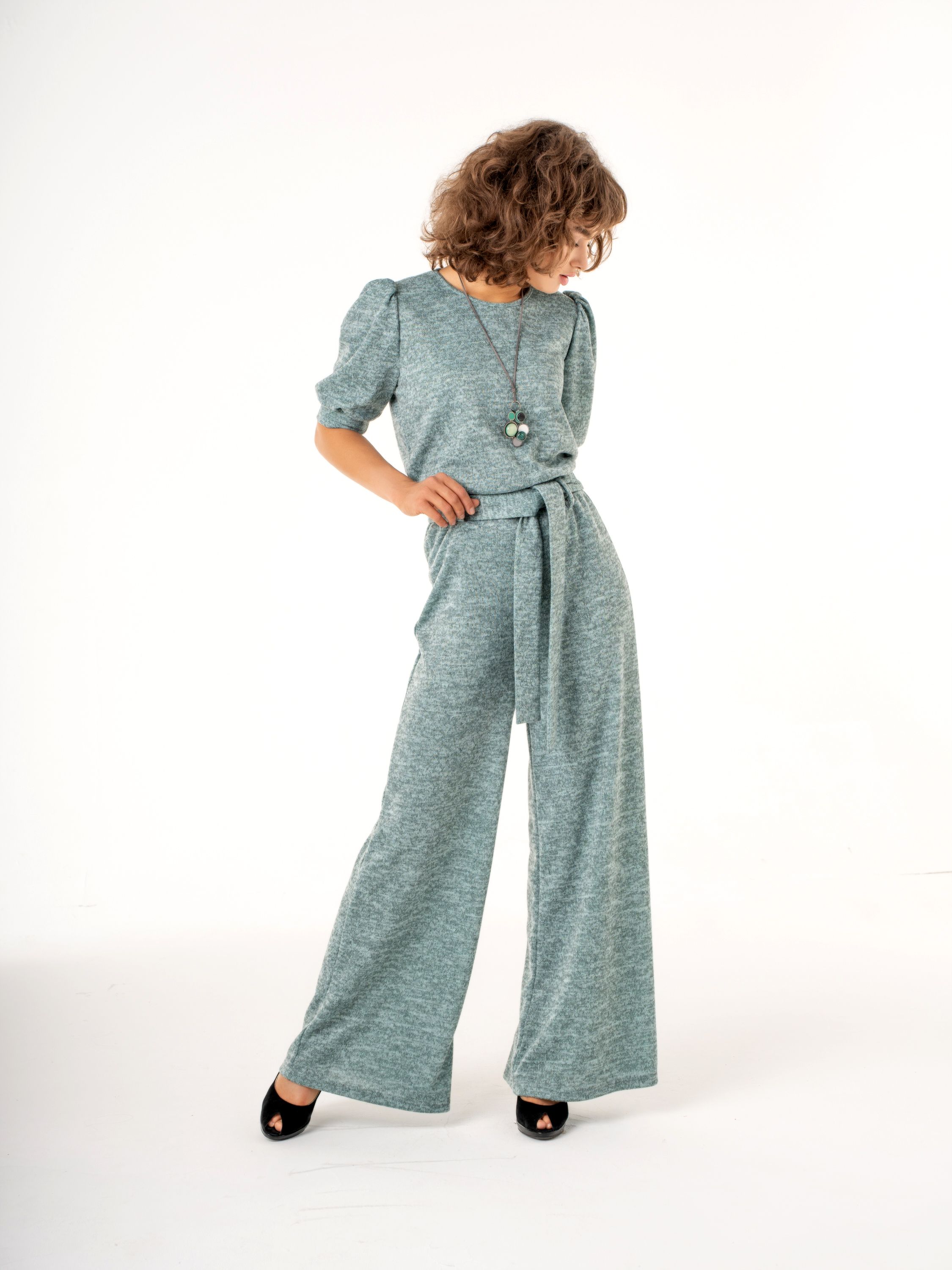 

Костюм женский Zone16 Lightness зеленый XL, Lightness