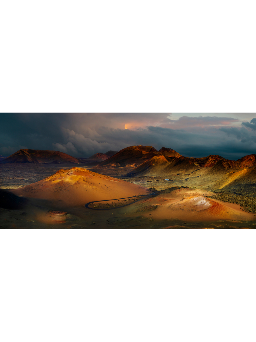 

Постер DRABS A3 Национальный парк сформированный во время извержения вулканов