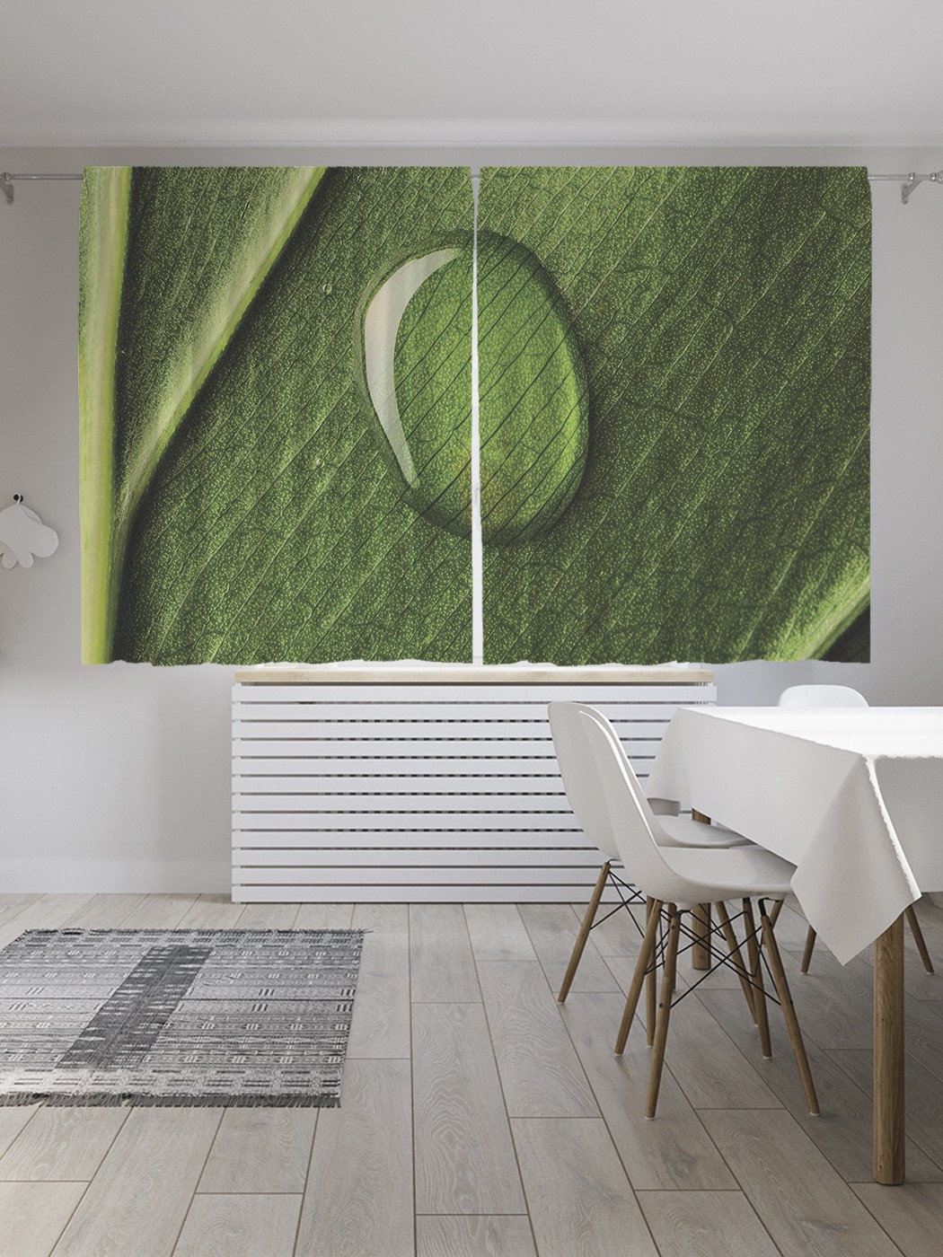 

Классические шторы JoyArty "Капля росы на листе", серия Oxford DeLux, 2 полотна 145x180 см, Капля росы на листе