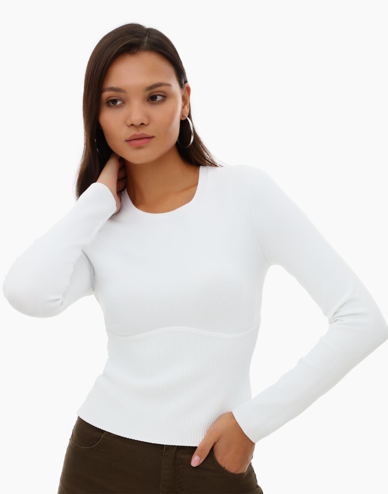 

Джемпер женский Gloria Jeans GSW006215 белый M (44-46), GSW006215