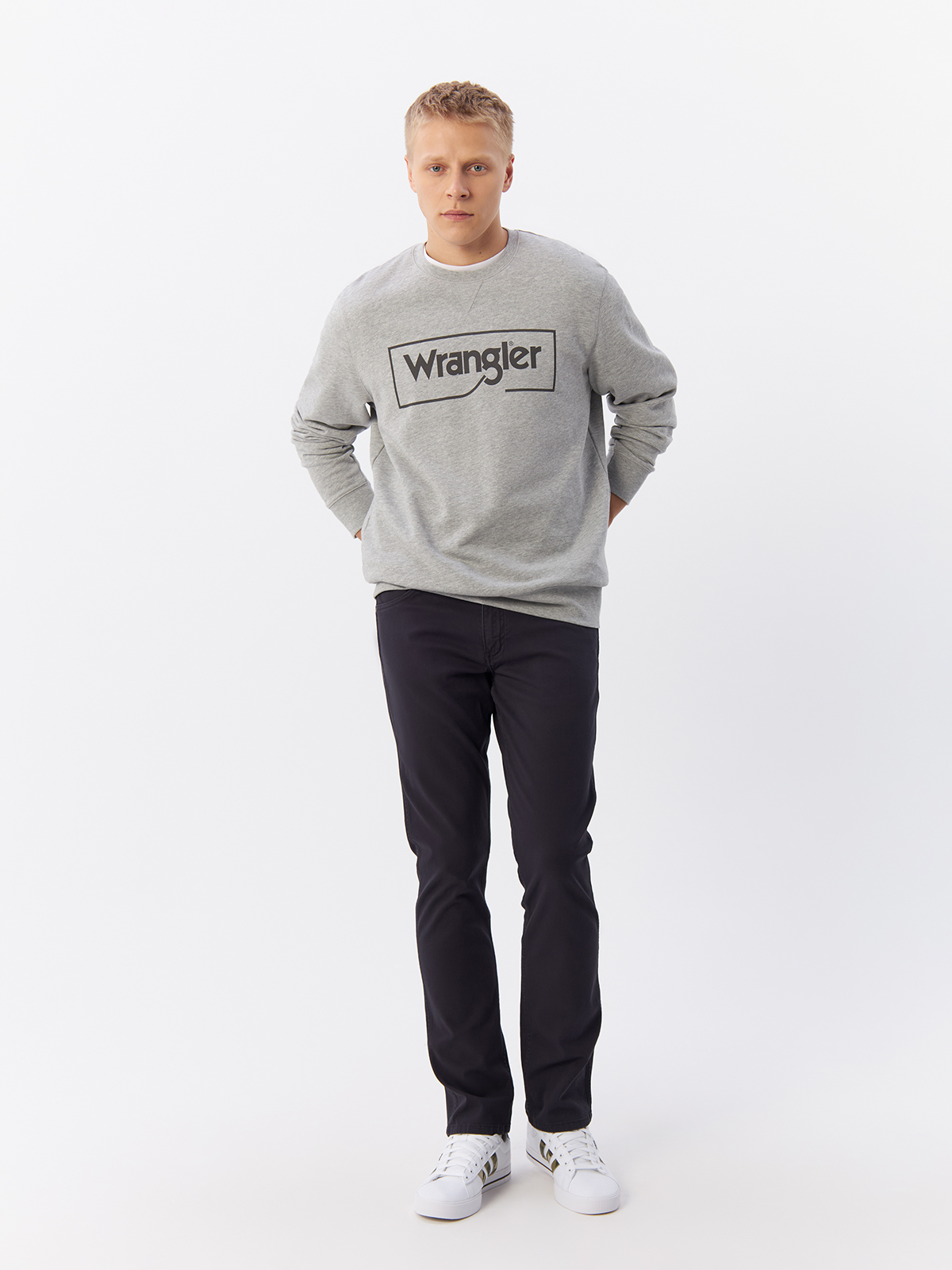 Брюки мужские Wrangler 112341467019 синие 32/34