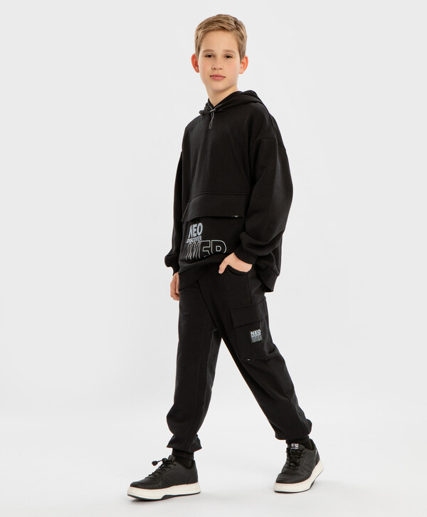 

Джоггеры карго с тремя карманами и поясом на резинке черные Button Blue, 170, 224BBBJC6301, Черный, 224BBBJC6301