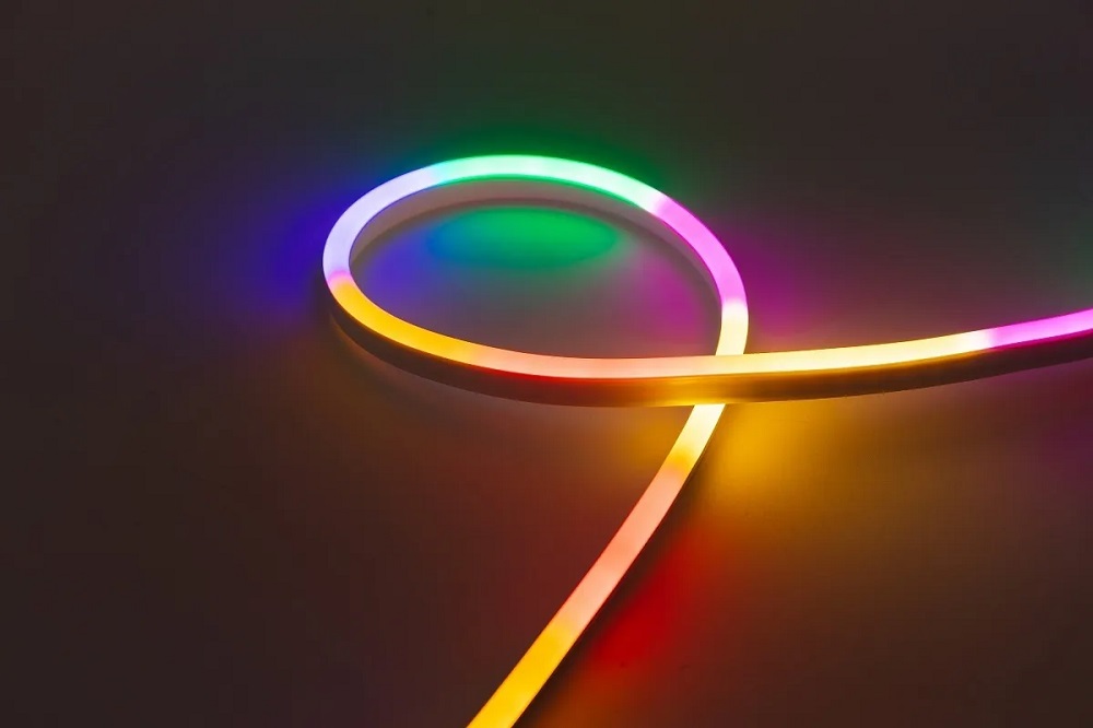 

Гибкий светодиодный неон URM SMD2835 5 м мультицвет