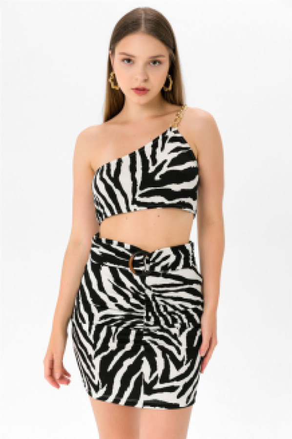 

Костюм женский Miss Poem 2950 черный M (доставка из-за рубежа), 2950