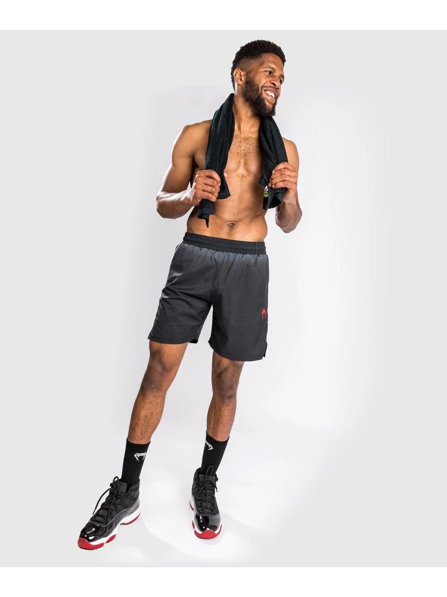 

Шорты Venum Okinawa 3.0 Black/Red (S), Шорты Venum Okinawa 3.0