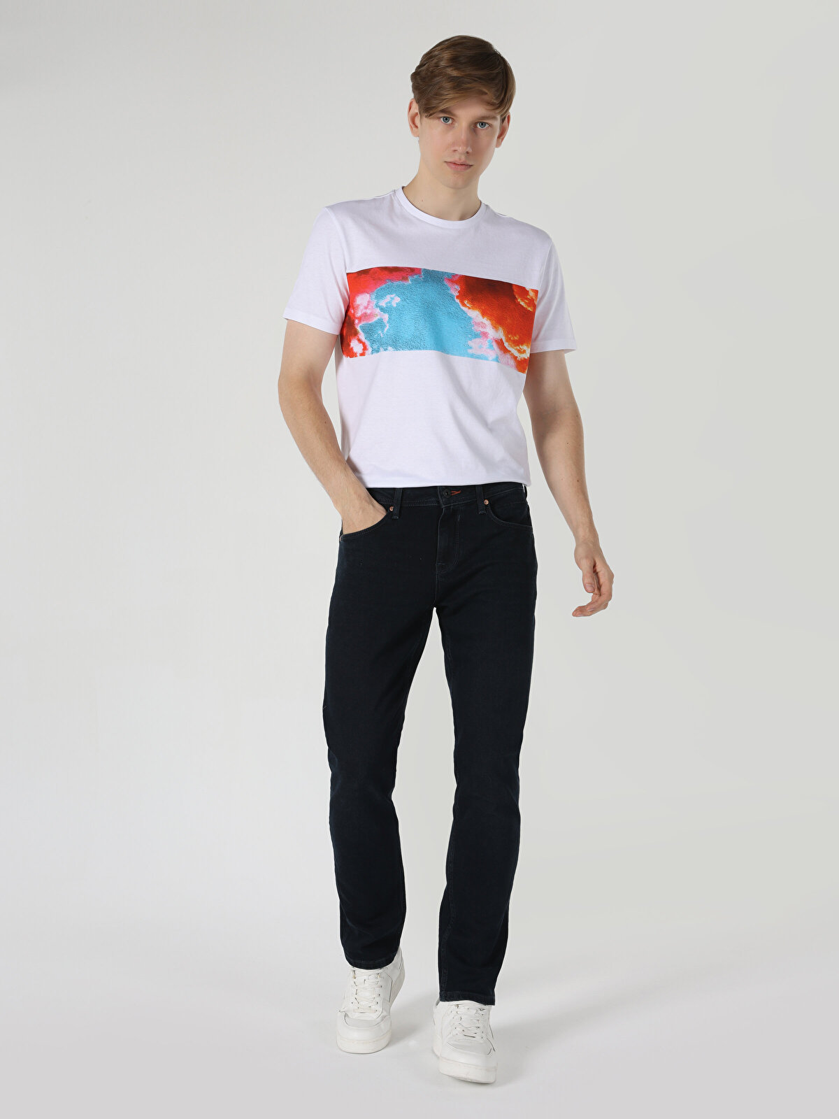 

Джинсы мужские Colin's CL1062409_Q1.V1_DN09645 голубые 30-32, CL1062409_Q1.V1_DN09645
