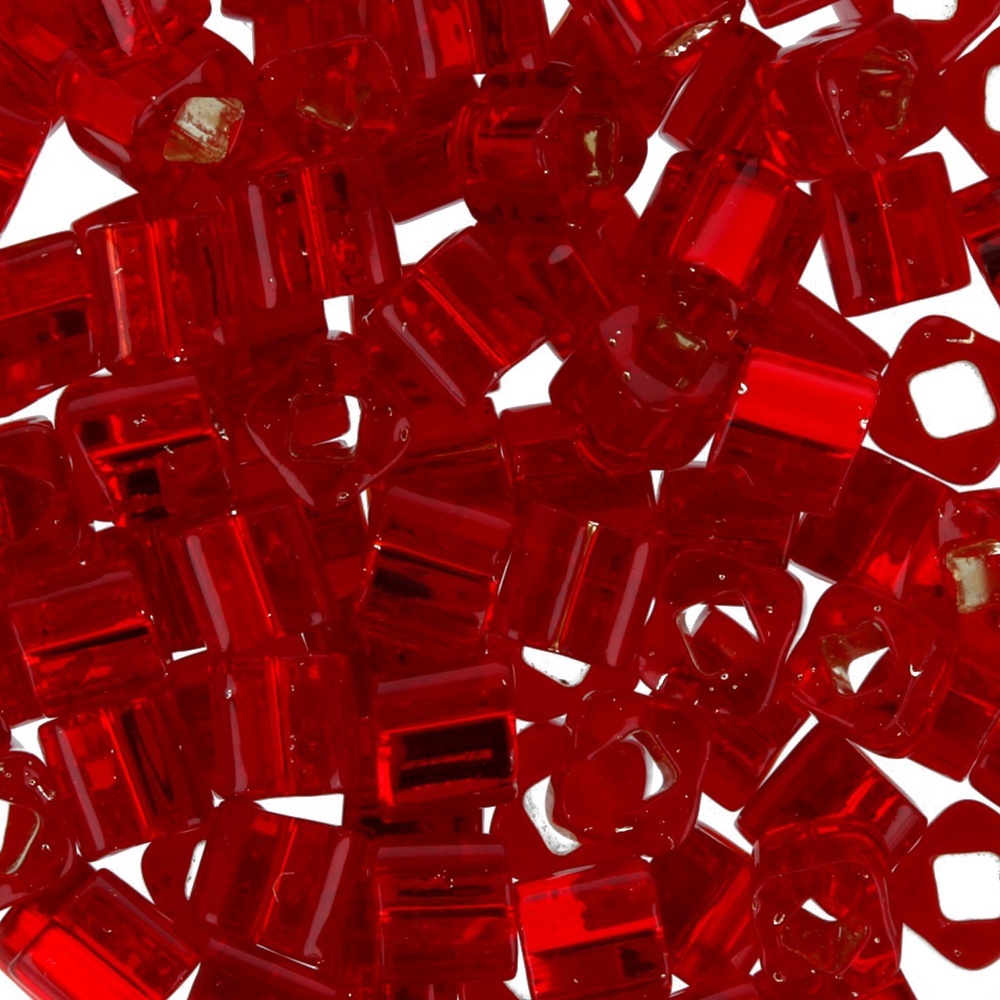 

Бисер TOHO Япония Cube, №3, 3 мм, 5 штх5 г, №0025C, красный, Cube, №3, 3 мм, 5 штх5 г, №0025C, красный