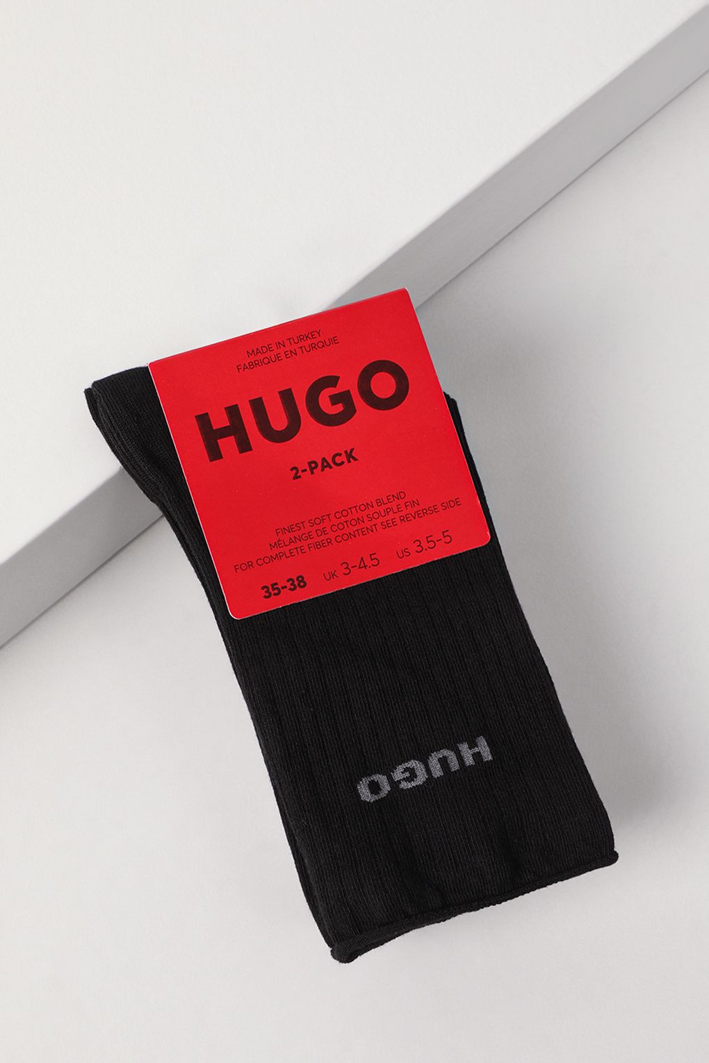 Комплект носков женских HUGO 50502080 черных 39-42 2290₽