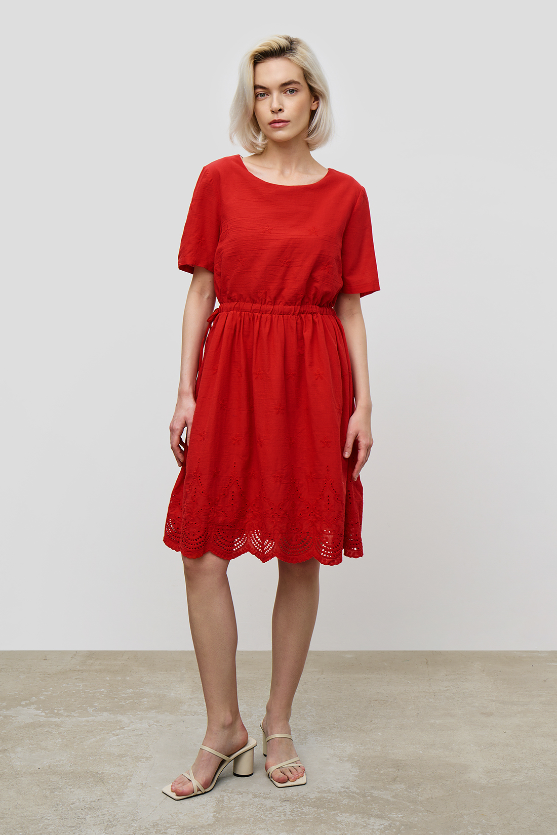 Платье женское Baon B4523111 красное XS
