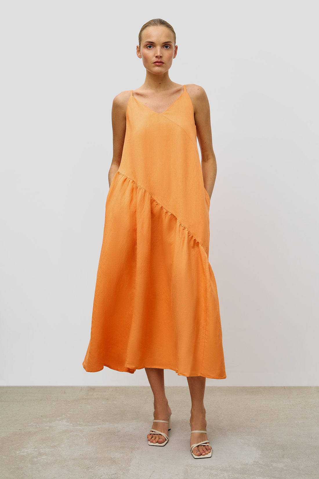 Платье женское Baon B4623002 оранжевое M