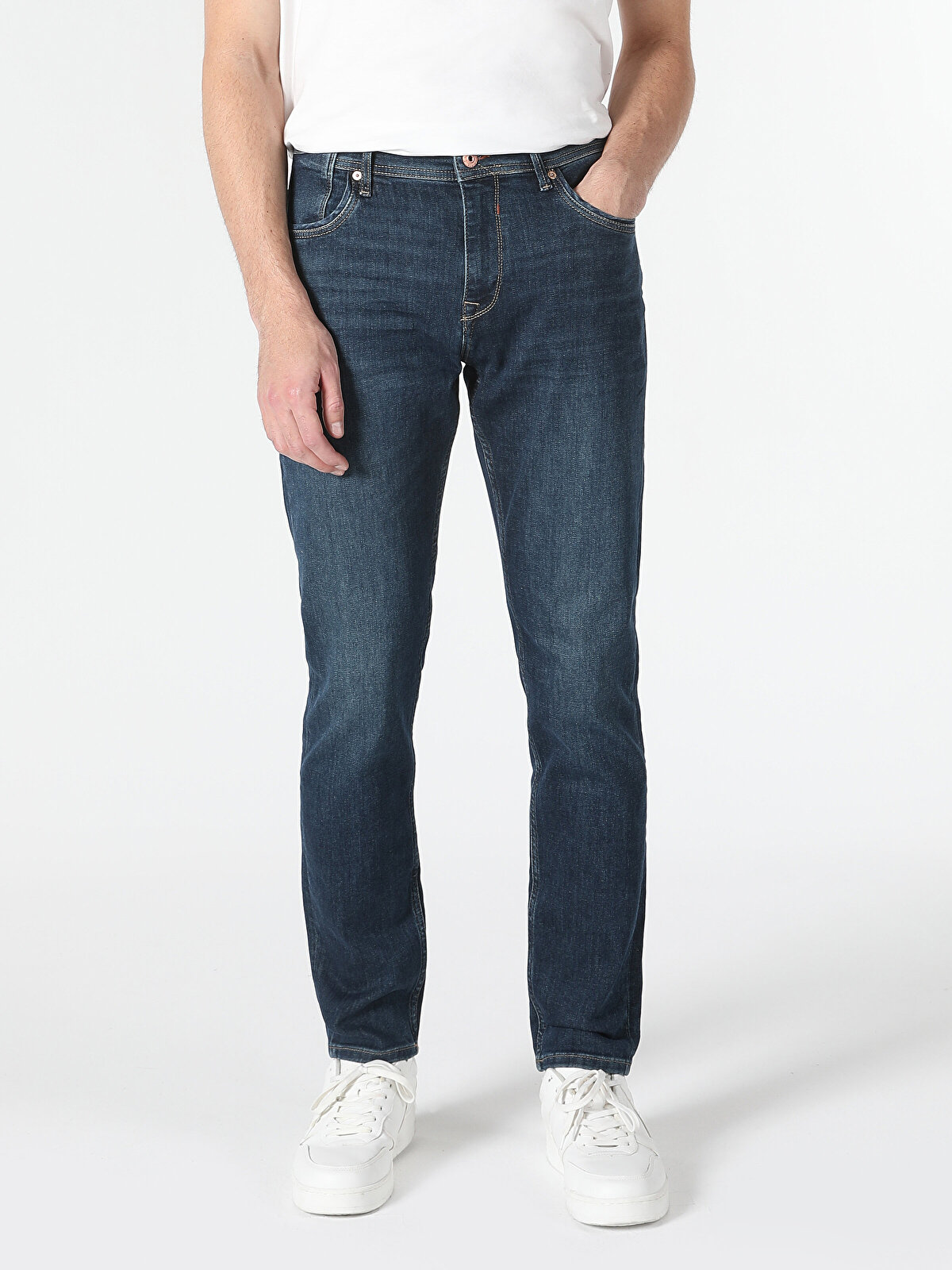 

Джинсы мужские Colin's CL1062433_Q1.V1_DN05473 голубые 31-32, Голубой, CL1062433_Q1.V1_DN05473