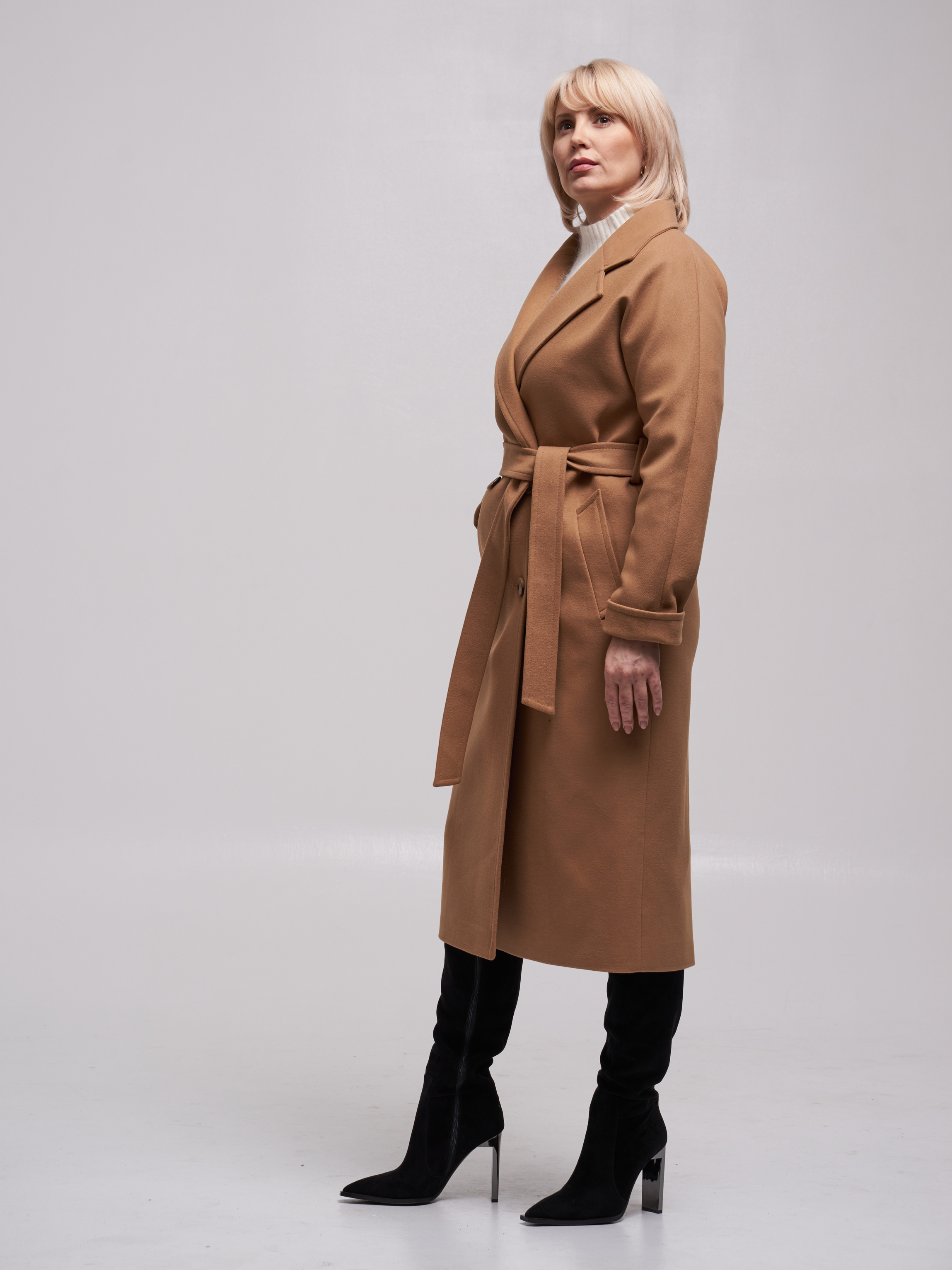 Пальто женское MILADY BE125 коричневое 46 RU