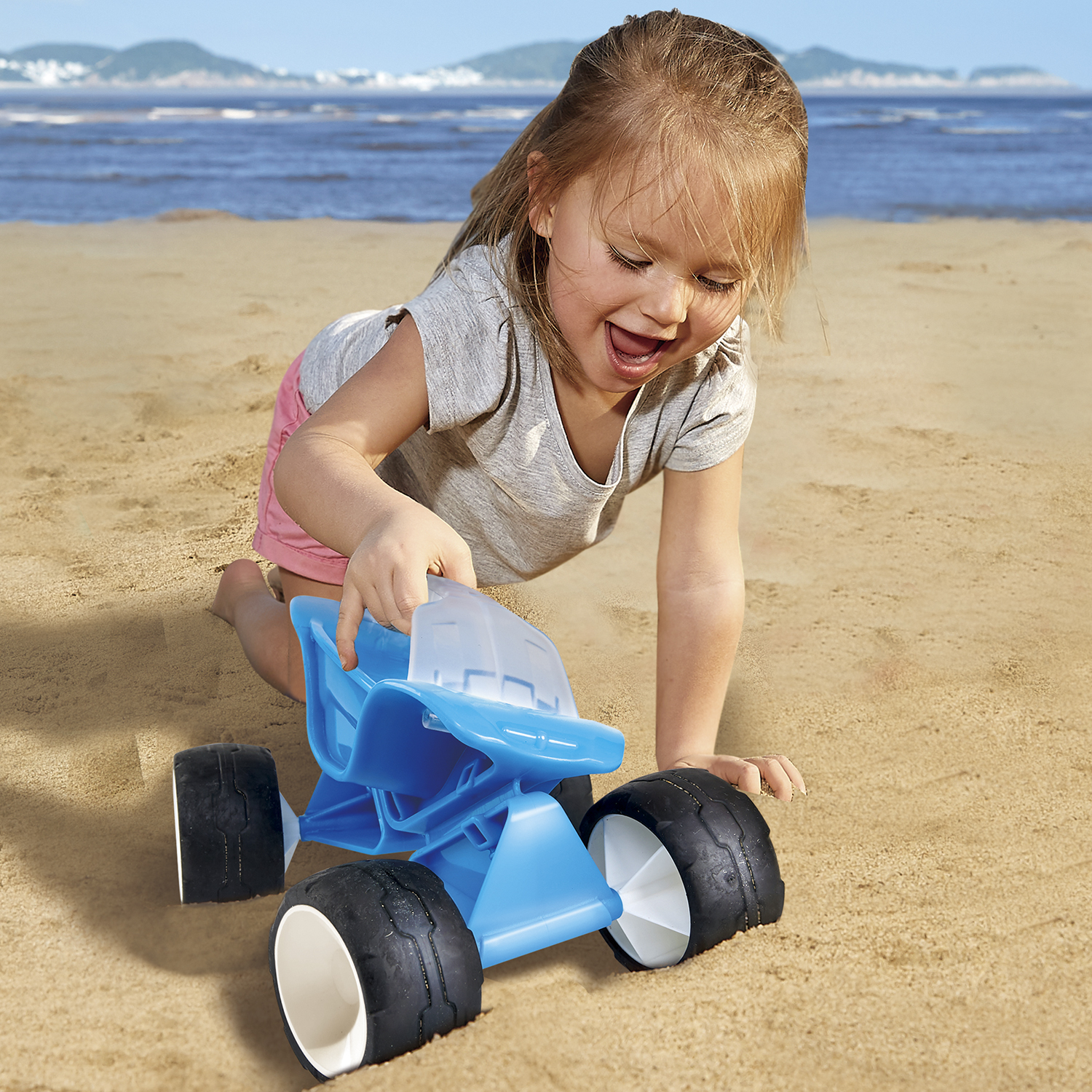 Машинка Hape для песка, Багги в Дюнах, синяя лопатка игрушечная игроника 50 см синяя для снега и песка