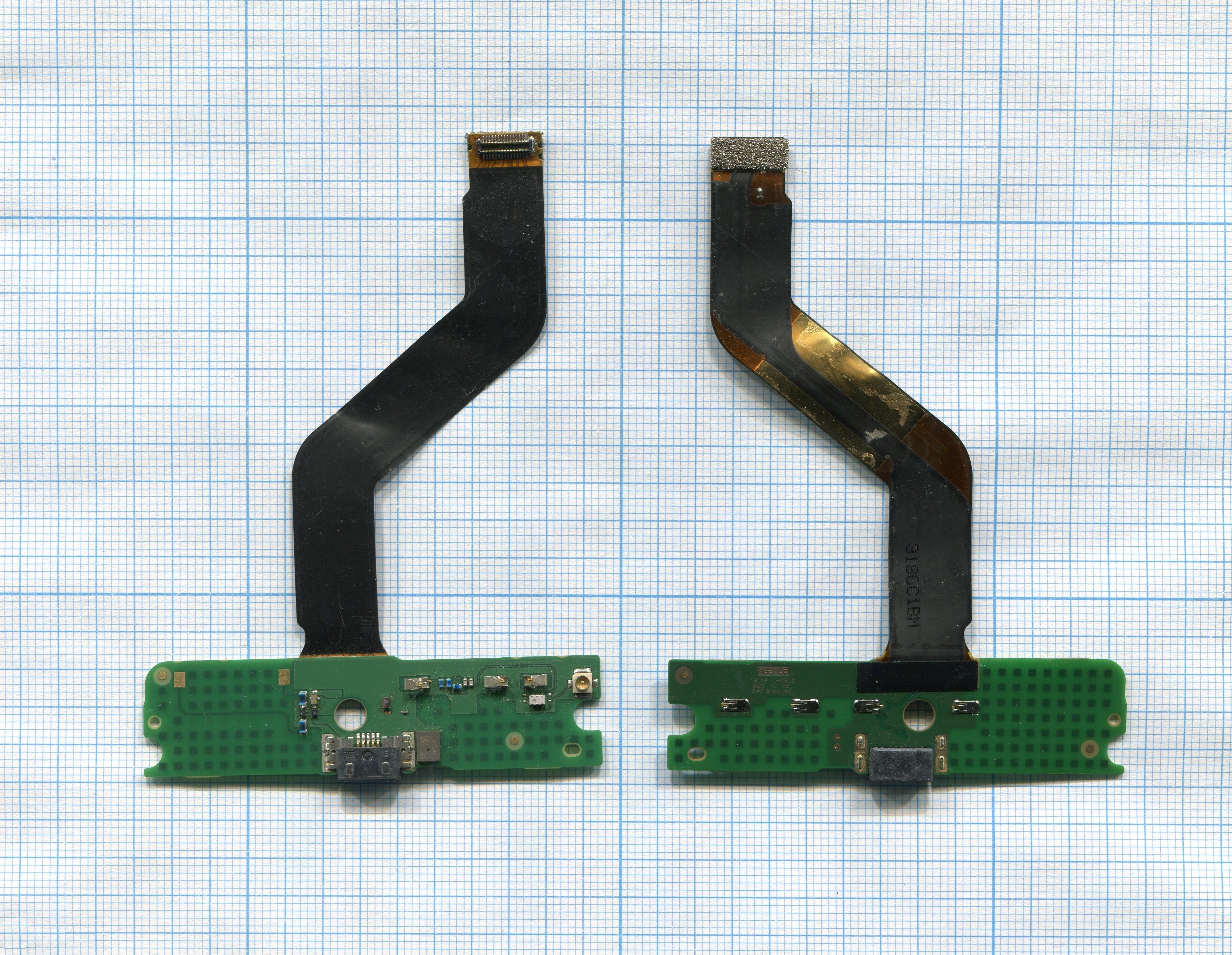 

Разъем Micro USB для Nokia Lumia 720 (плата с системным разъемом, микрофоном и шлейфом)