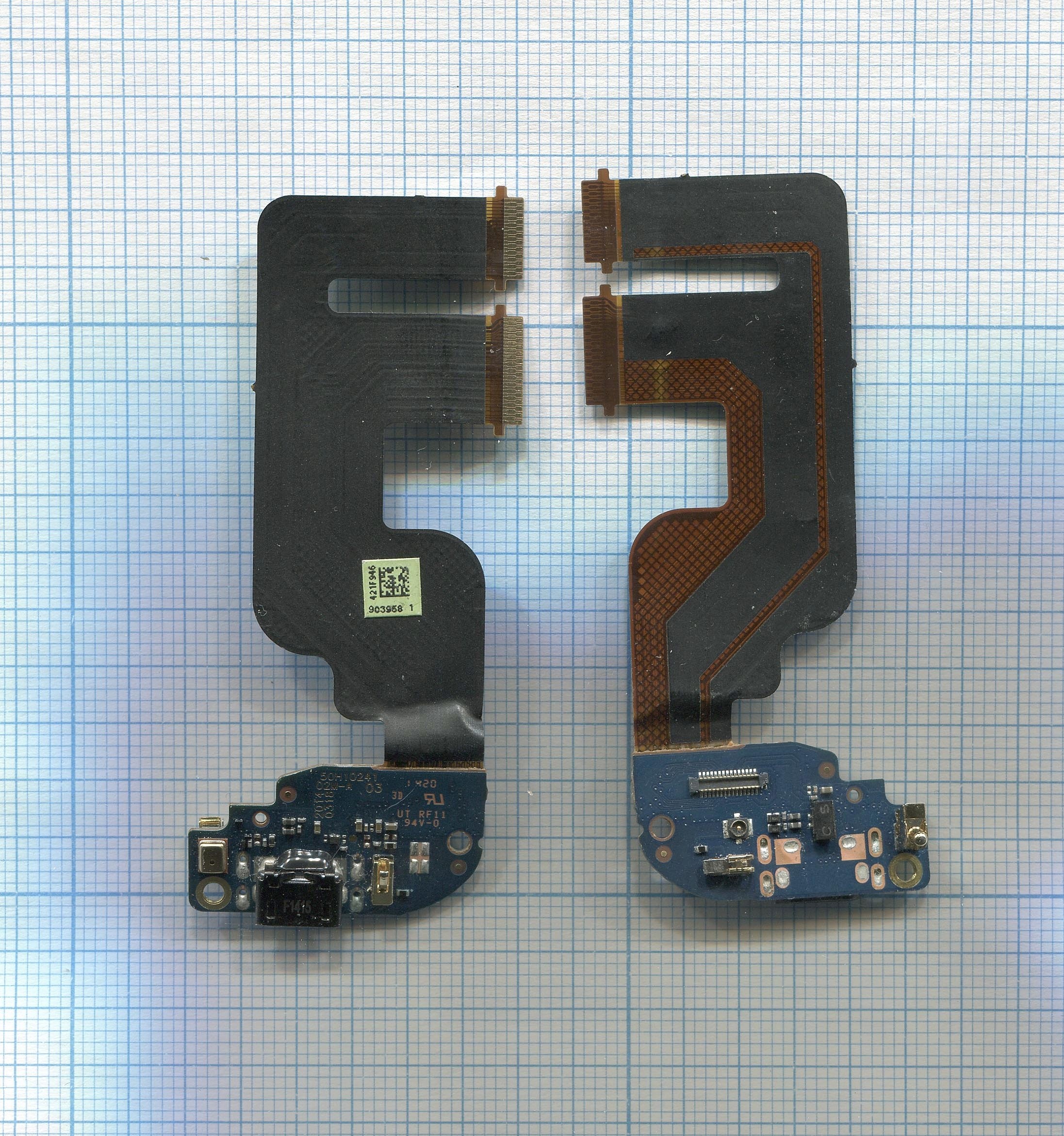 

Разъем Micro USB для HTC One Mini 2 (плата с системным разъемом, микрофоном и шлейфом)