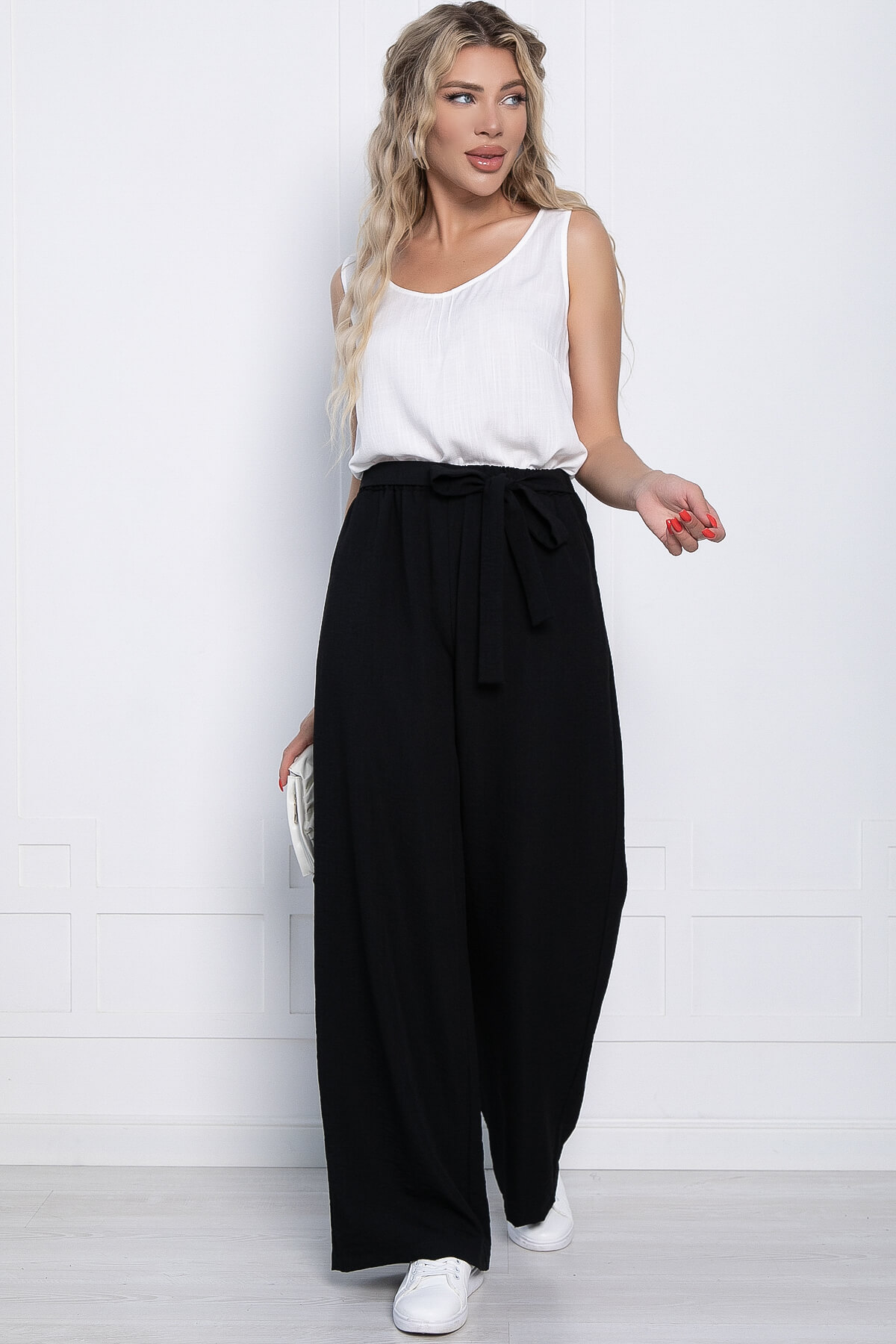 

Брюки женские LT Collection Релана черные 50 RU, Черный, Релана
