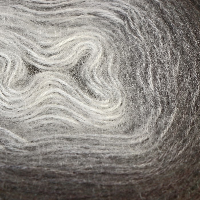 

Пряжа Angora Gold ombre batik 20% шерсть, 80% акрил 825м/150гр (7267 принт), Серый
