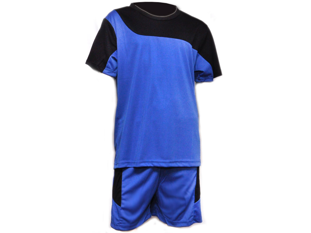 

Форма футбольная. Цвет синий с черным. Размер 40. :(Ке001):