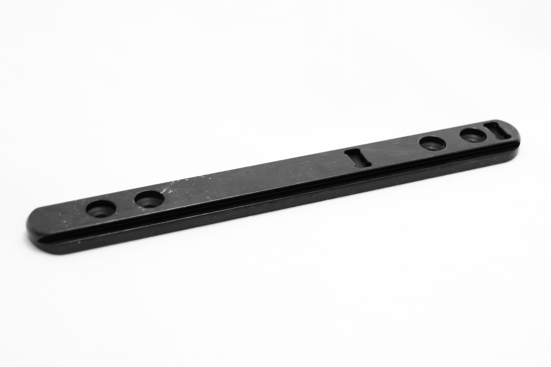 

Планка CONTESSA 12mm Benelli Argo RS01, Серый, 00008215