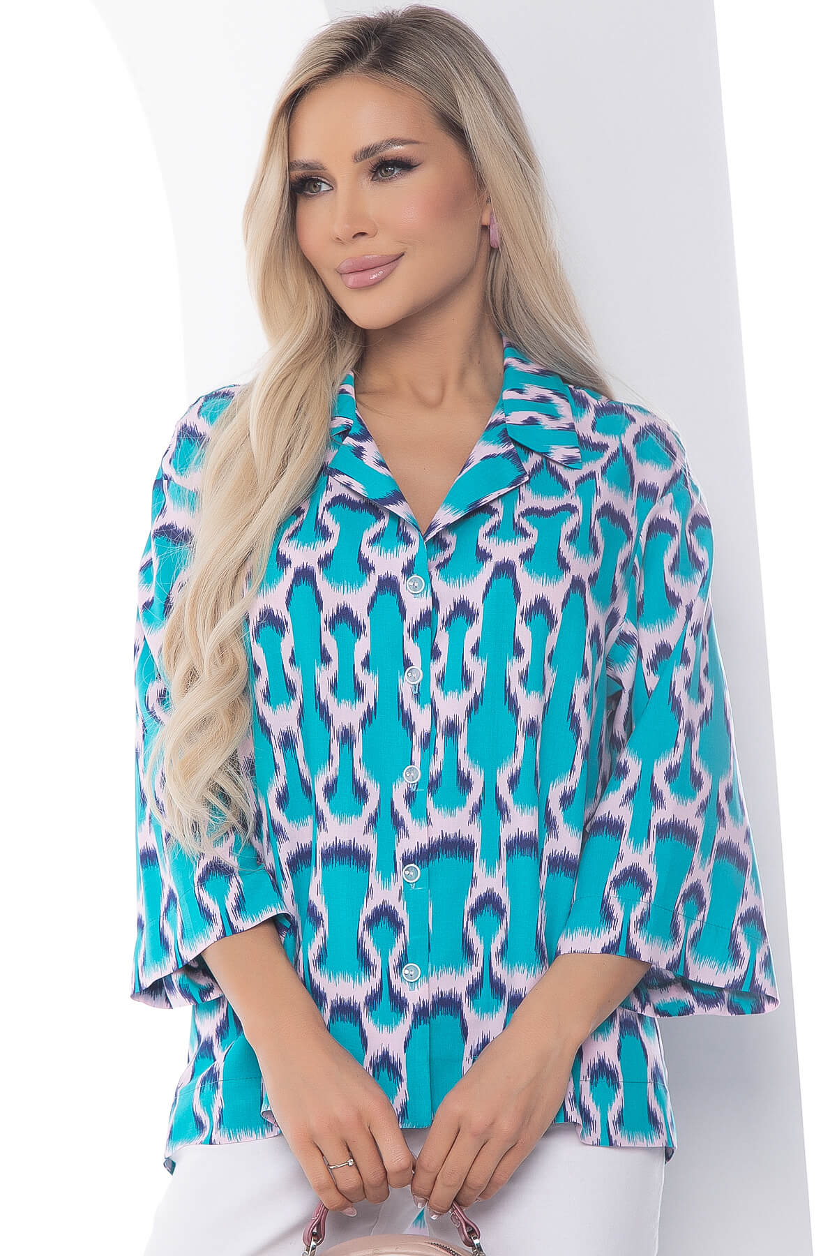 

Рубашка женская LT Collection Антария голубая 48 RU, Голубой, Антария