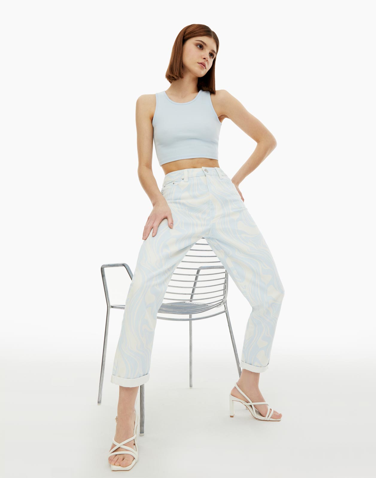 

Джинсы женские Gloria Jeans GJN026761 белые 44/164, Белый, GJN026761