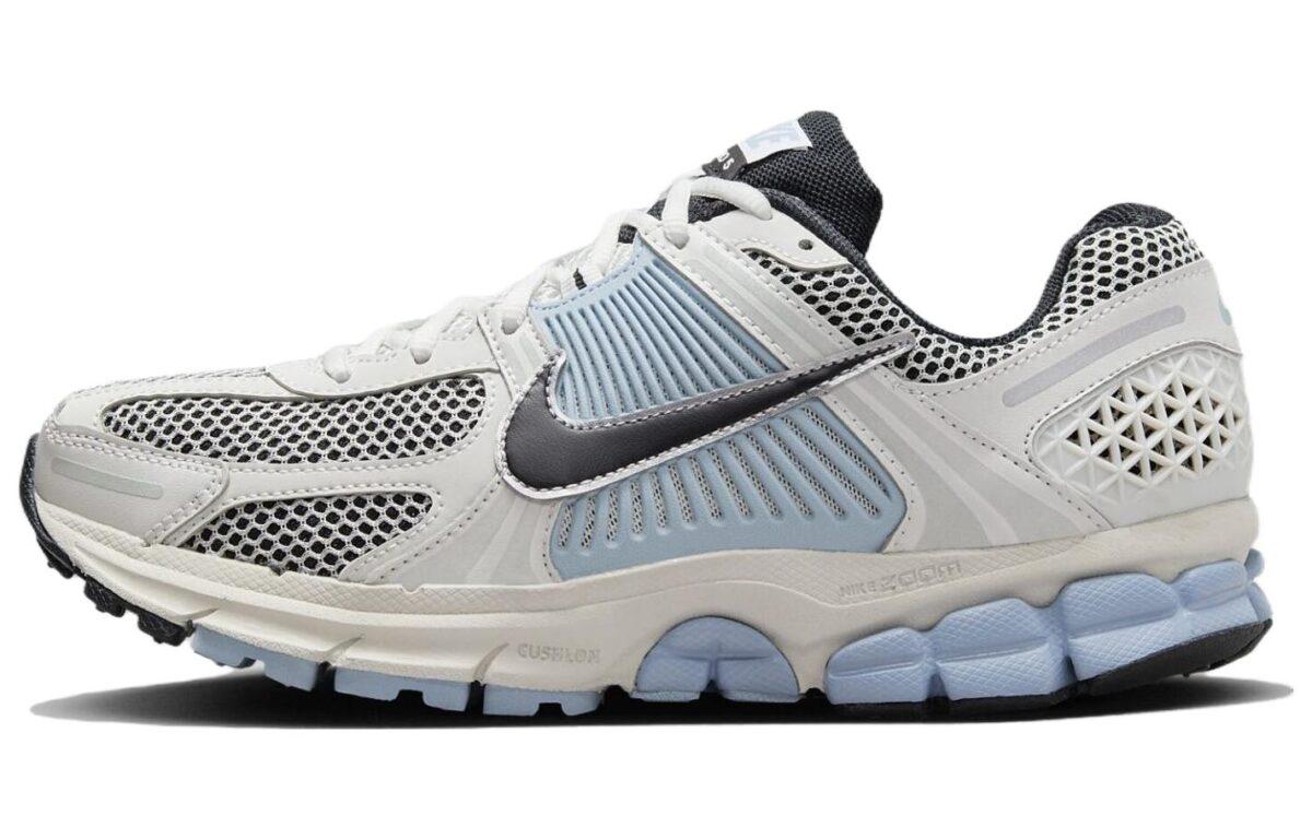 

Кроссовки унисекс Nike Air Zoom Vomero 5 белые 39 EU, Белый, Air Zoom Vomero 5