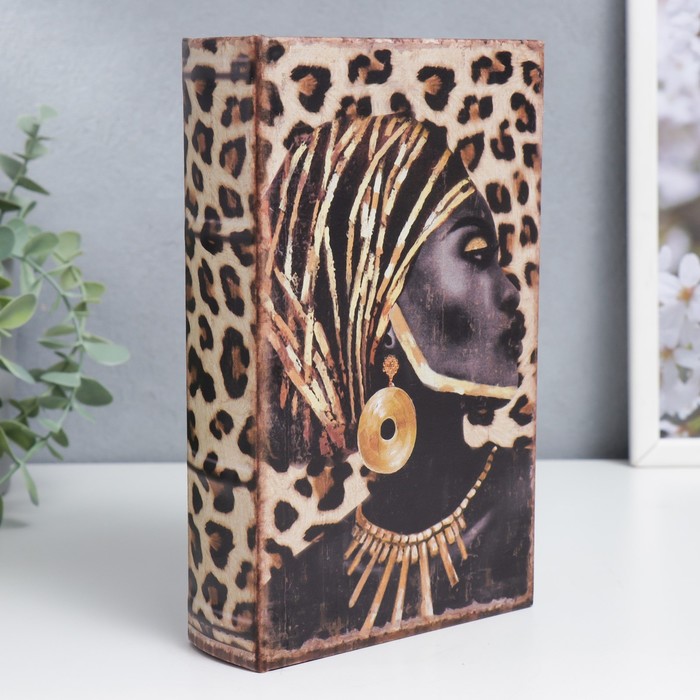 

Сейф-книга дерево кожзам "Королева Африки" 21х13х5 см