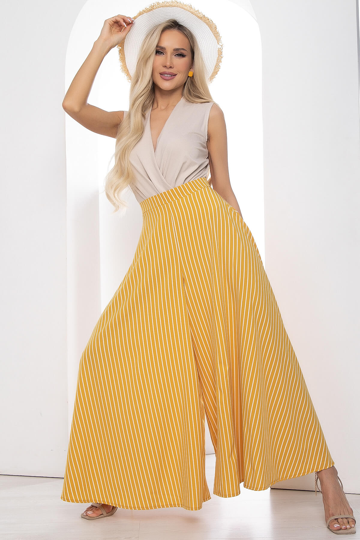 

Брюки женские LT Collection Камелия разноцветные 46 RU, Разноцветный, Камелия