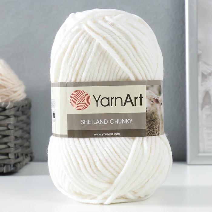 

Пряжа Shetland Chunky 50% акрил, 50% шерсть 150м/100гр (601 белый)