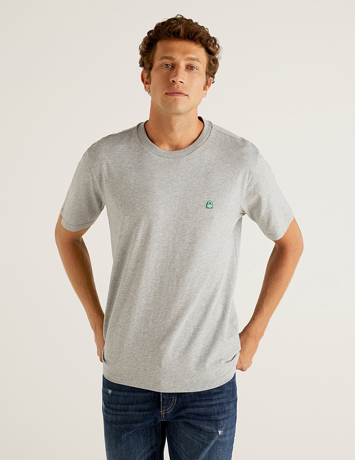 

Футболка мужская United Colors of Benetton 21A_3MI5J1AF7 серая S, 21A_3MI5J1AF7