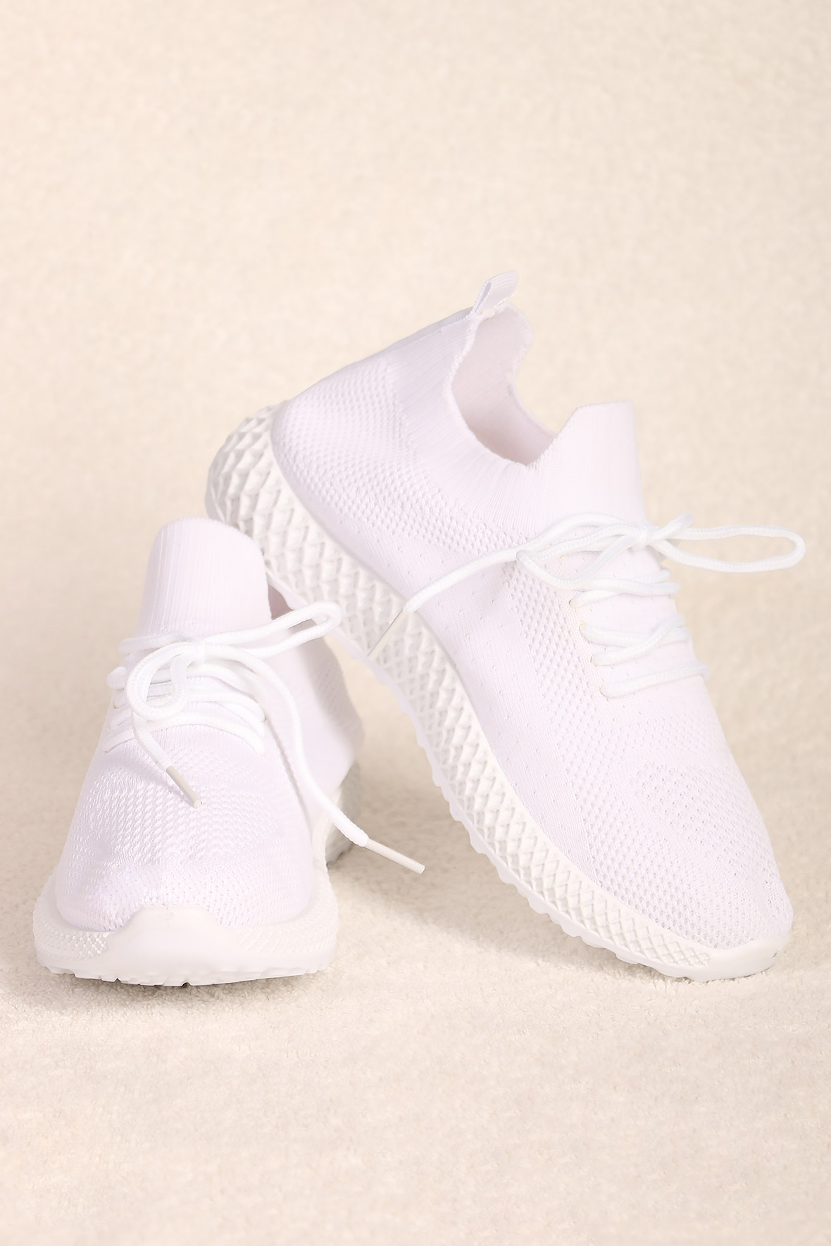 

Кроссовки женские Almond М-97 757-3.С1 белые 39 RU, Белый, М-97 757-3.С1