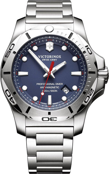 

Наручные часы кварцевые мужские Victorinox 241782