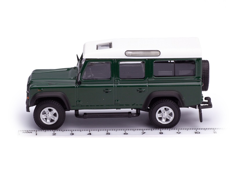 Машинка Cararama Land Rover Defender Generation 1 темно-зеленый 143 1340₽