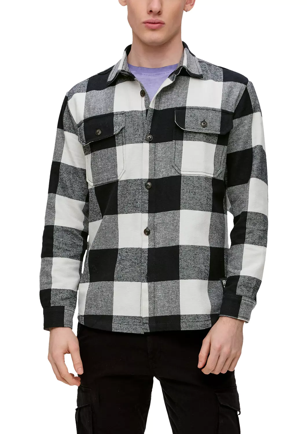 

Рубашка мужская QS by s.Oliver 2141217/90N0 черная 2XL, Черный, 2141217/90N0