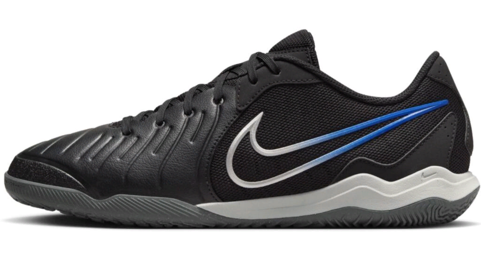 Бутсы Nike LEGEND 10 ACADEMY IC DV4341-040