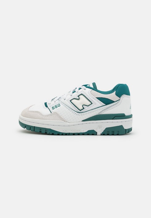 

Кеды мужские New Balance Bb550 Unisex белые 45 EU (доставка из-за рубежа), Белый, Bb550 Unisex